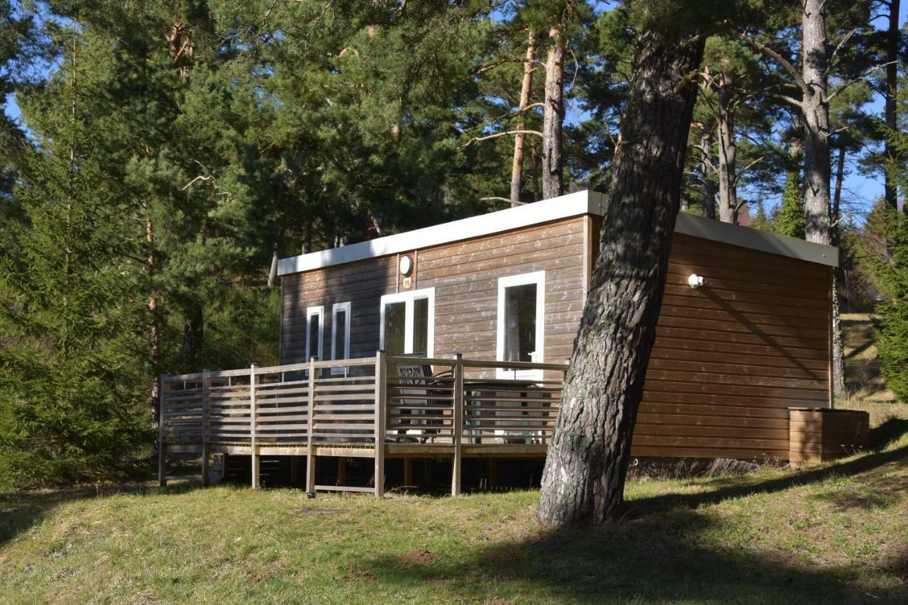 Camping Domaine Du Lac Chambon Murol Exterior photo